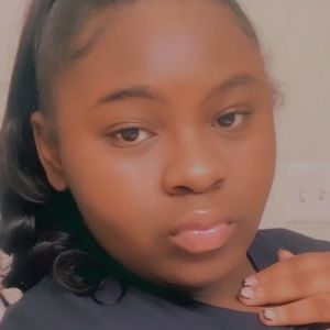 Meet your Posher, Ciara